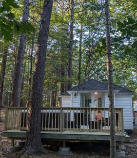 Bar Harbor Hotel | Hinckleys Dreamwood Cottages