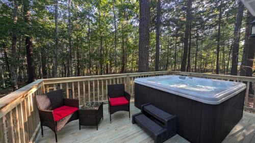 Bar Harbor Hotel | Hinckleys Dreamwood Cottages
