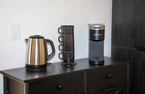 Hinesburg Apartment | Hinesburg hideaway with hot tub!