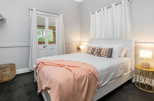 Burringbar House | HINTERLAND OASIS