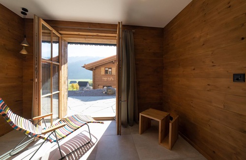 Wildhaus Ski Chalet | Hinterrugg 8-person chalet with sauna and hot tub.