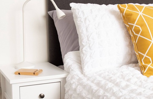 Highcliffe-on-Sea Apartment | **Hinton Hideaway!**