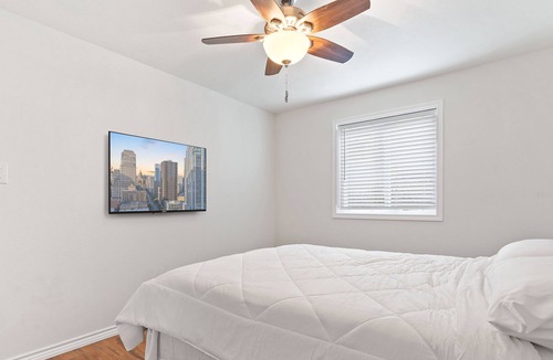 Cherrywood Apartment | Hip 2BR East Austin Retreat: Cozy Urban Oasis w/ Pool, Prime Location