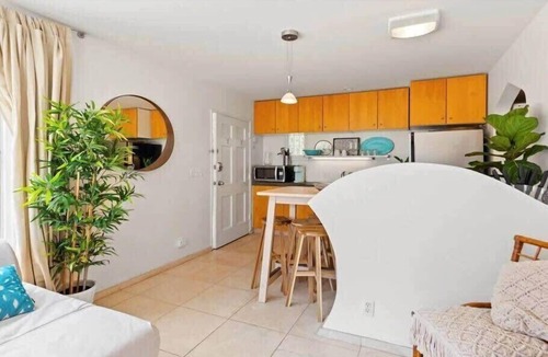 Mission Beach Condo | Hip BoHo Mission Beach Cottage Steps 2 Beach