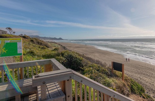 Lincoln Beach House | Hipnautic