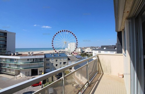 Berck-sur-Mer Apartment | HIR 132 : Apartment for 4 people with sea view. private parking