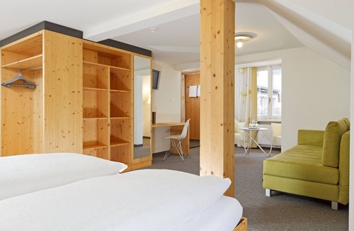 Wildhaus Hotel | Hirschen Guesthouse - Village Hotel