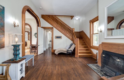 Summit - University House | Historic 10 Bedroom 6 Bath Victorian ~ 2 Blocks to Cathedral ~ Hidden Arcade