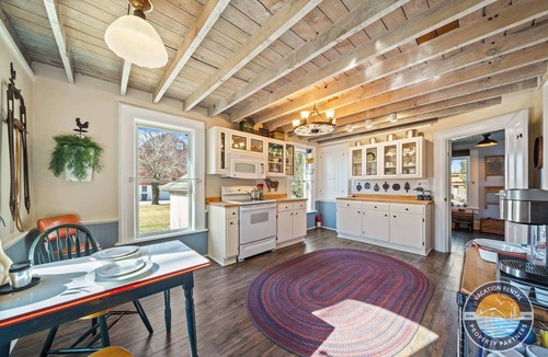 East Troy House | Historic 1868 Farmhouse Kettle Moraine Getaway