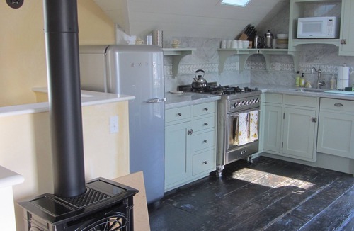 Westside Santa Cruz Cottage | Historic 1887 Carriage House Located On Landmark Property