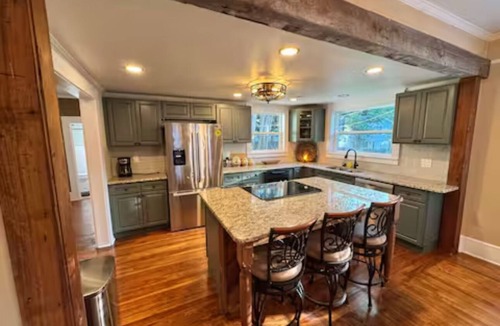 Dunnellon House | Historic 1905 Victorian Home in Dunnellon Rainbow River World Equestrian center