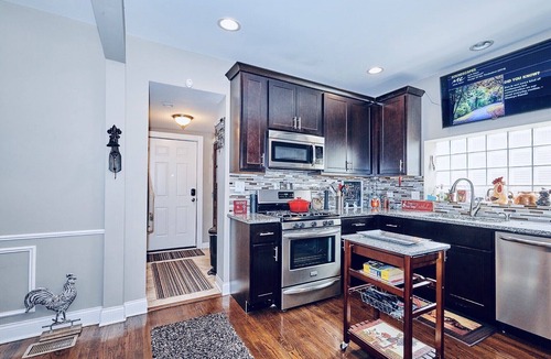 Hermosa House | Historic 1920s Private Bungalow Near Logan Square, pool and beach