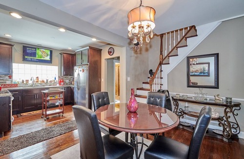 Hermosa House | Historic 1920s Private Bungalow Near Logan Square, pool and beach
