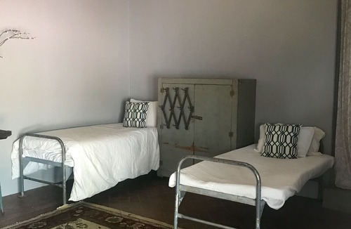 Sewell House | Historic 1929 guest house in central Tucson