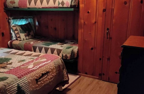 Elizabeth Resort | Historic 2 Bed Cabin w/pool access - Fish Cabin Share Save