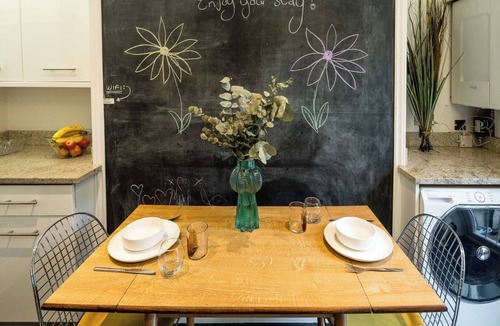 Askew House | Historic 2BR Home - Garden, BBQ, Parking