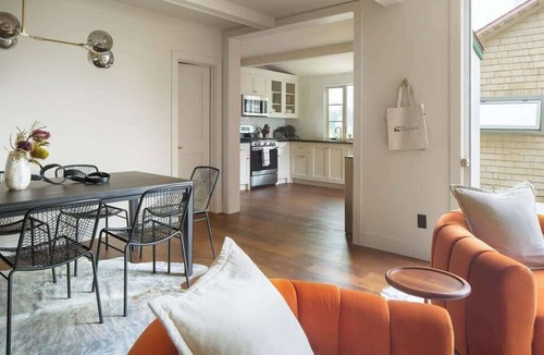 Village of La Jolla House | Historic 3BR Bungalow | Steps to La Jolla Cove
