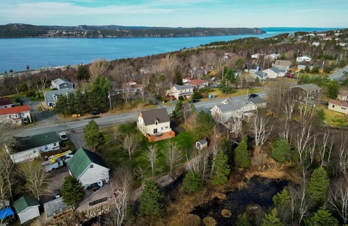Holyrood House | Historic 3BR W Modern Comforts In Holyrood