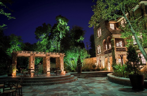 Downtown Tulsa House | Historic 7-bedroom Mansion on the Arkansas River