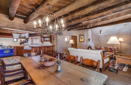 Historic Eastside House | Historic Adobe, Kiva Fireplace, Walk to Canyon Rd