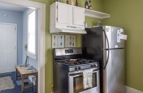 Downtown Buffalo House | Historic Allentown 5 Bedroom Home w/parking