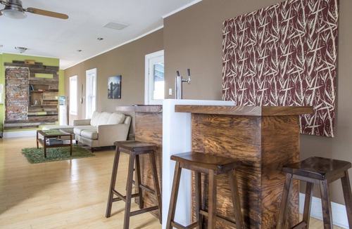 Downtown Buffalo House | Historic Allentown 5 Bedroom Home w/parking