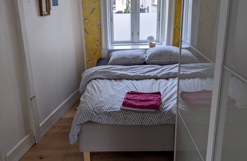 Frederiksberg Apartment | Historic apartment with a direct airport connection