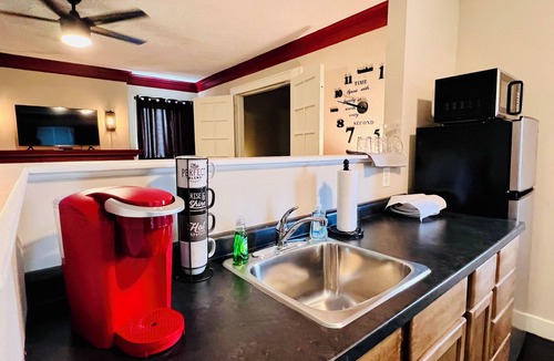 Downtown Apartment | Historic Apartment Close To Downtown w/Private Patio - Long Stays Welcomenn