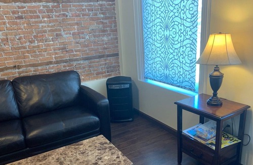 Pulaski Apartment | Historic Apartment Within Walking Distance Of The Salmon River walk.