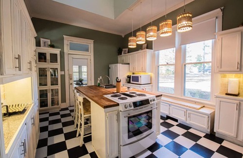 Ferndale House | Historic Beauty in WLR