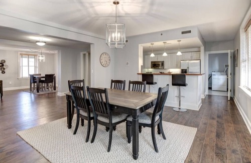 Asheville Condo | Historic Biltmore Area Renovated Condo