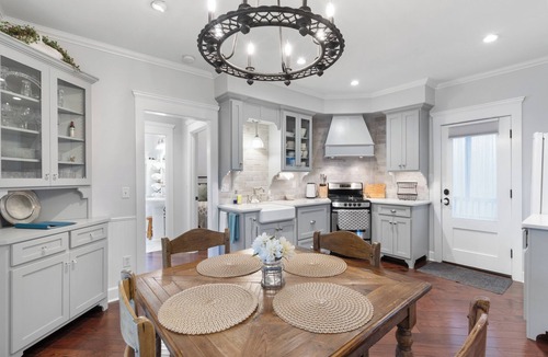 Jacksonville Cottage | Historic Bradshaw House!