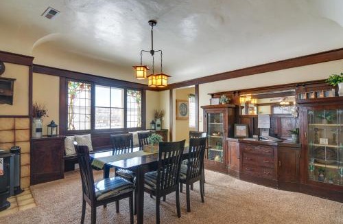 Cannonville House | Historic Bryce Canyon Basecamp w/Game Room!