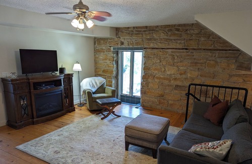 Jordan Apartment | Historic Building Apartment