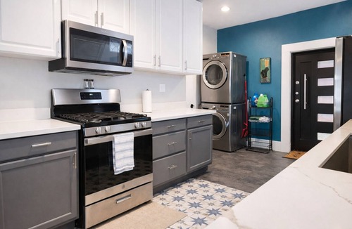 Eastside Promise Neighborhood House | Historic Bungalow in East Downtown San Antonio