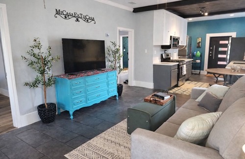 Eastside Promise Neighborhood House | Historic Bungalow in East Downtown San Antonio