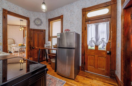 Chariton House | Historic Bungalow in Chariton, Sleeps 5, Pets Ok, Single Level