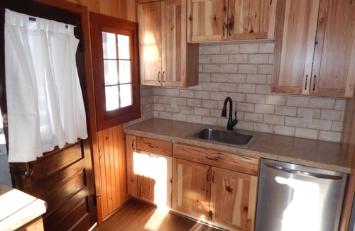 Wells Cabin | Historic Cabin in Southern Adirondacks - Family Friendly