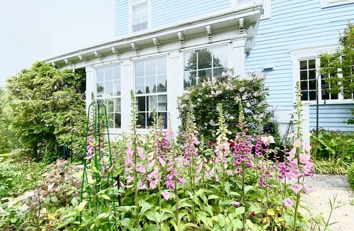 Northport Villa | Historic Captains House with Pool