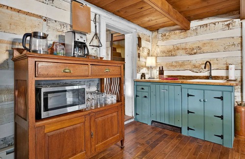 Augusta Ski Chalet | Historic chalet w/porch & BBQ grill