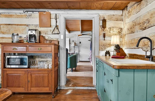 Augusta Ski Chalet | Historic chalet w/porch & BBQ grill