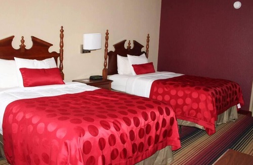 Perry House | Historic Charm! 2 Cozy Units, Parking