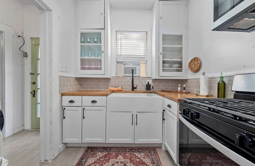Midtown Apartment | Historic Charm Apt Near Pearl, Downtown & Brackenridge