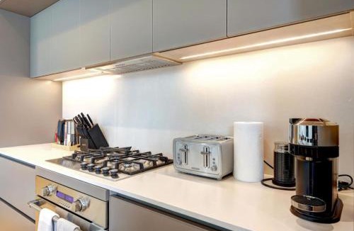 Plateau Mont Royal Apartment | Historic Charm Overlooking Parc Lafontaine