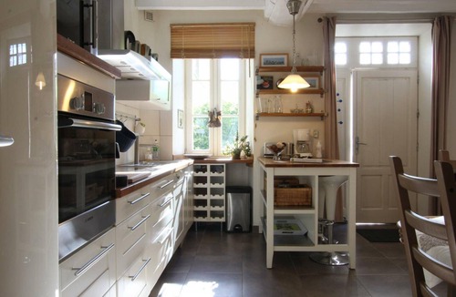 La Vendelee Cottage | Historic charm, pets allowed and wifi