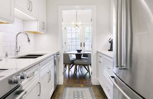 Old Town Alexandria Condo | Historic, Charming Home in Old Town