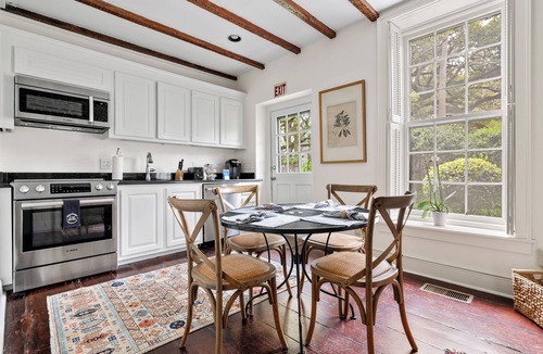 French Quarter House | Historic CHS! | The Kitchen House at 68 Broad