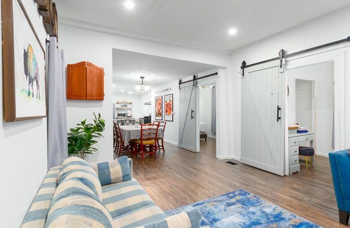 Downtown Buffalo Apartment | Historic Clean Place Minutes to Anywhere in City