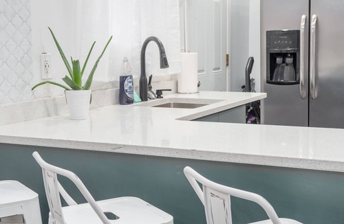 Downtown Buffalo Apartment | Historic Clean Place Minutes to Anywhere in City