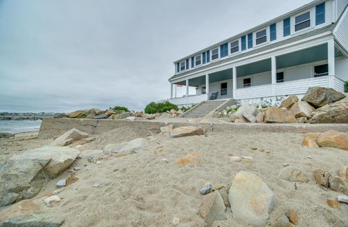 Brant Rock House | Historic Cottage with Beautiful Oceanfront View
